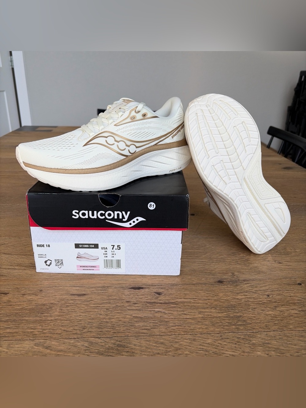 Sizes 7.5 & 10 Women Saucony Ride 18 Running Shoes, Vanilla S11000-104 - Picture 9 of 10